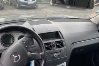Pare choc arriere MERCEDES CLASSE C 204