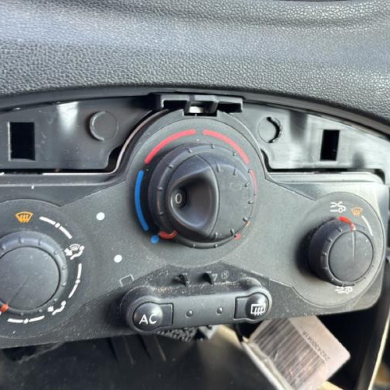 Moteur RENAULT CLIO 3 Photo n°18