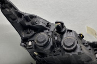 Optique avant principal gauche (feux)(phare) PEUGEOT 208 1