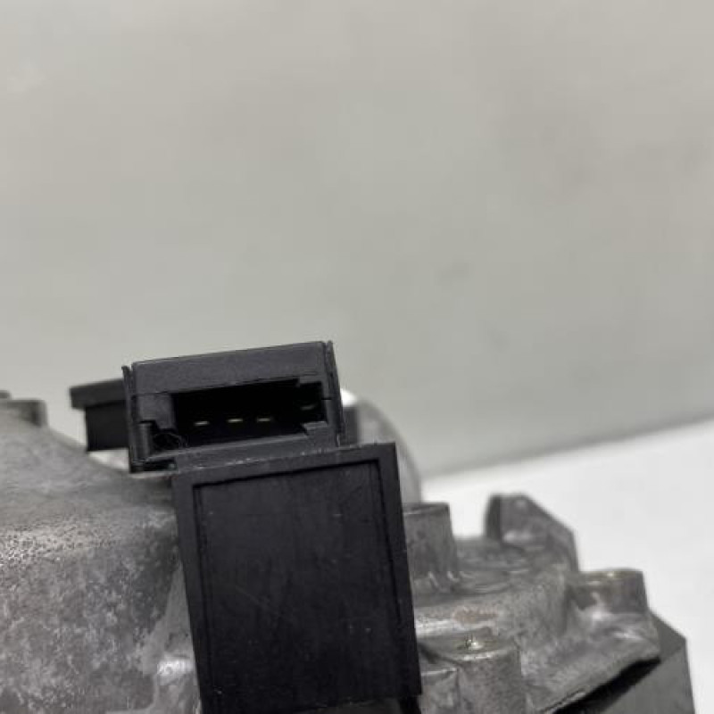 Moteur essuie glace arriere ALFA ROMEO GIULIETTA 2 Photo n°4