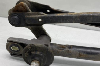 Moteur essuie glace avant HYUNDAI TUCSON 1