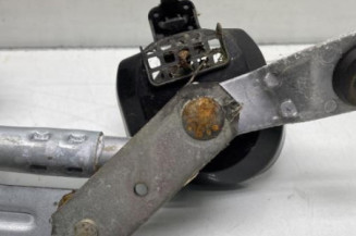 Moteur essuie glace avant MITSUBISHI SPACE STAR 3
