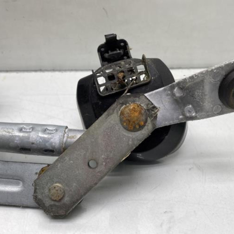 Moteur essuie glace avant MITSUBISHI SPACE STAR 3 Photo n°5