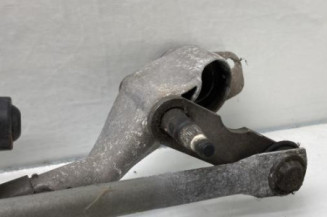 Moteur essuie glace avant MERCEDES CLASSE B 245