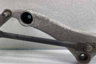 Moteur essuie glace avant MERCEDES CLASSE B 245