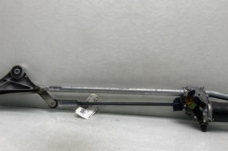 Moteur essuie glace avant MERCEDES CLASSE B 245