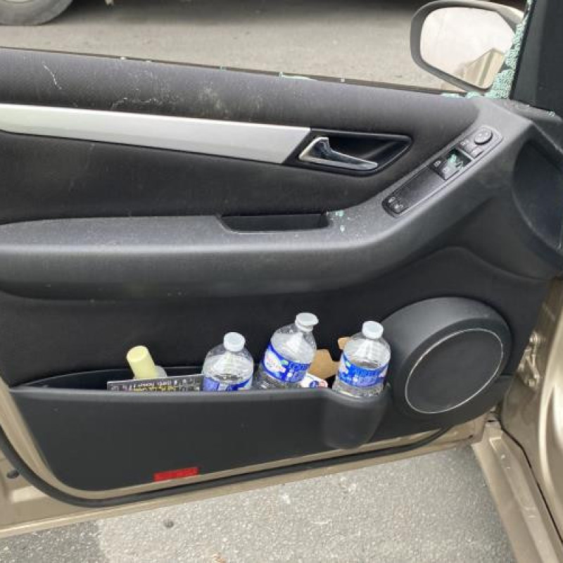 Moteur essuie glace avant MERCEDES CLASSE B 245 Photo n°16