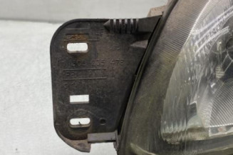 Optique avant principal gauche (feux)(phare) FORD FIESTA 4