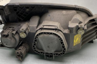 Optique avant principal gauche (feux)(phare) FORD FIESTA 4