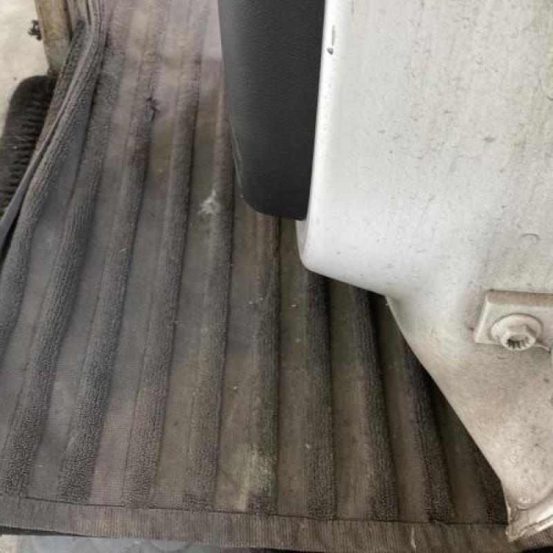 Porte arriere gauche VOLKSWAGEN UP Photo n°6