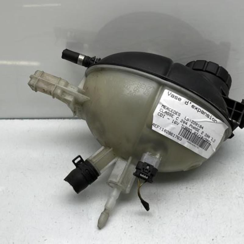 Vase d'expansion MERCEDES CLASSE C 204 Photo n°1