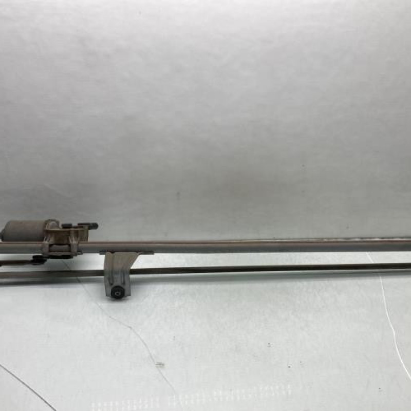 Moteur essuie glace avant OPEL ZAFIRA B Photo n°1