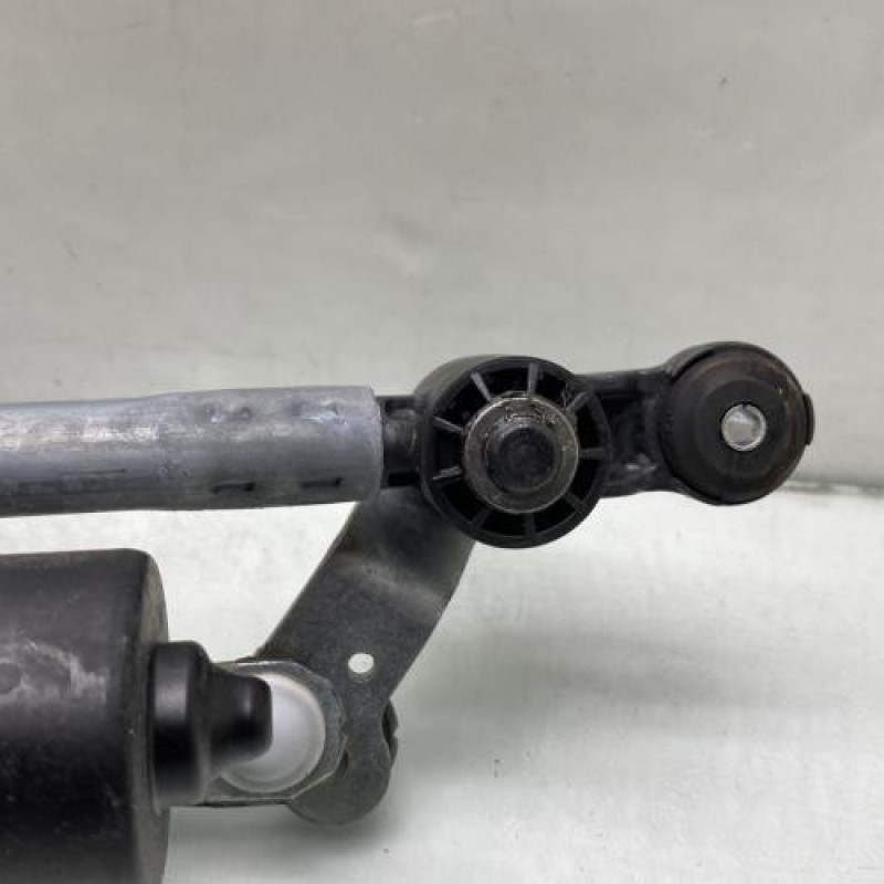 Moteur essuie glace avant RENAULT CLIO 5 Photo n°5