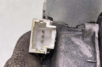 Moteur essuie glace arriere RENAULT TRAFIC 2