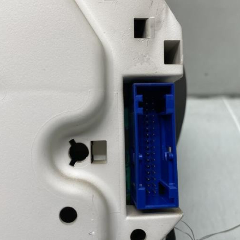 Compteur IVECO DAILY 3 Photo n°4