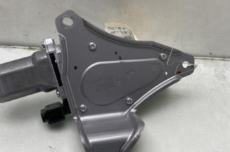 Moteur essuie glace arriere MITSUBISHI SPACE STAR 3