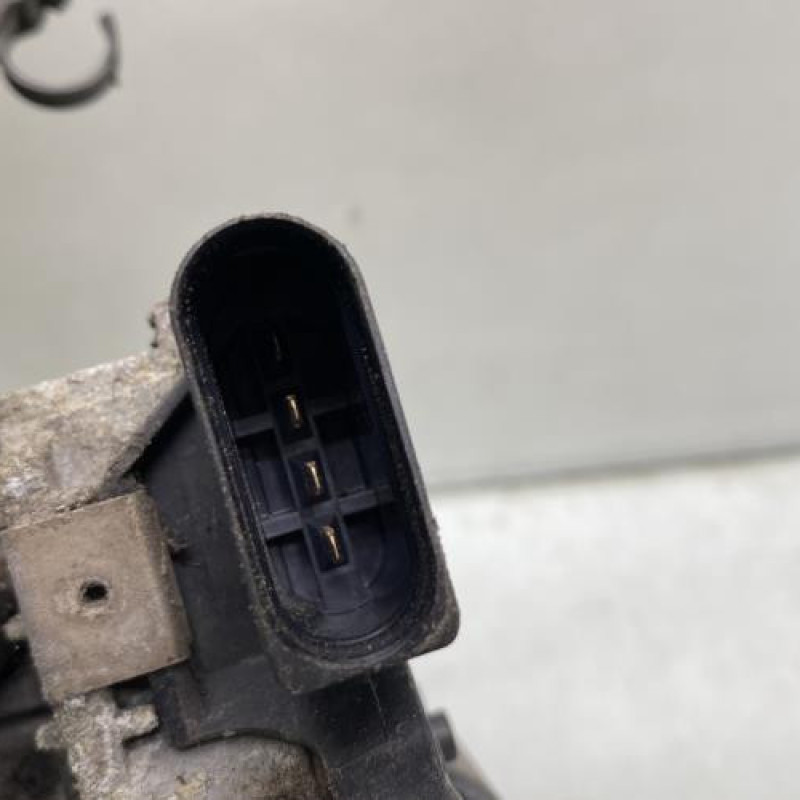 Moteur essuie glace avant gauche FORD GALAXY 2 Photo n°2