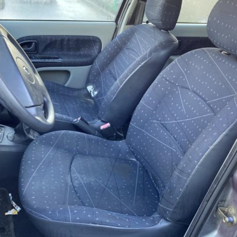 Boitier air bag RENAULT CLIO 2 Photo n°11