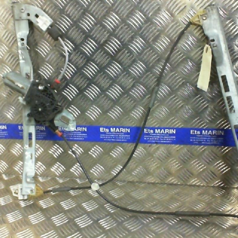 Leve vitre electrique avant gauche PEUGEOT 206 Photo n°1