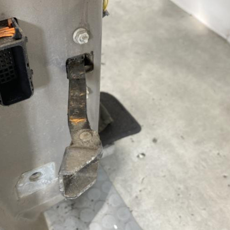 Porte avant droit OPEL CORSA D Photo n°5