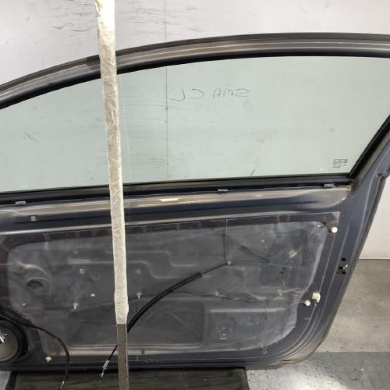 Porte avant droit OPEL CORSA D Photo n°7