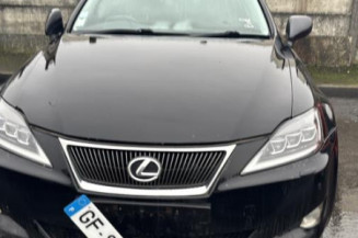 Pare choc arriere LEXUS IS 2
