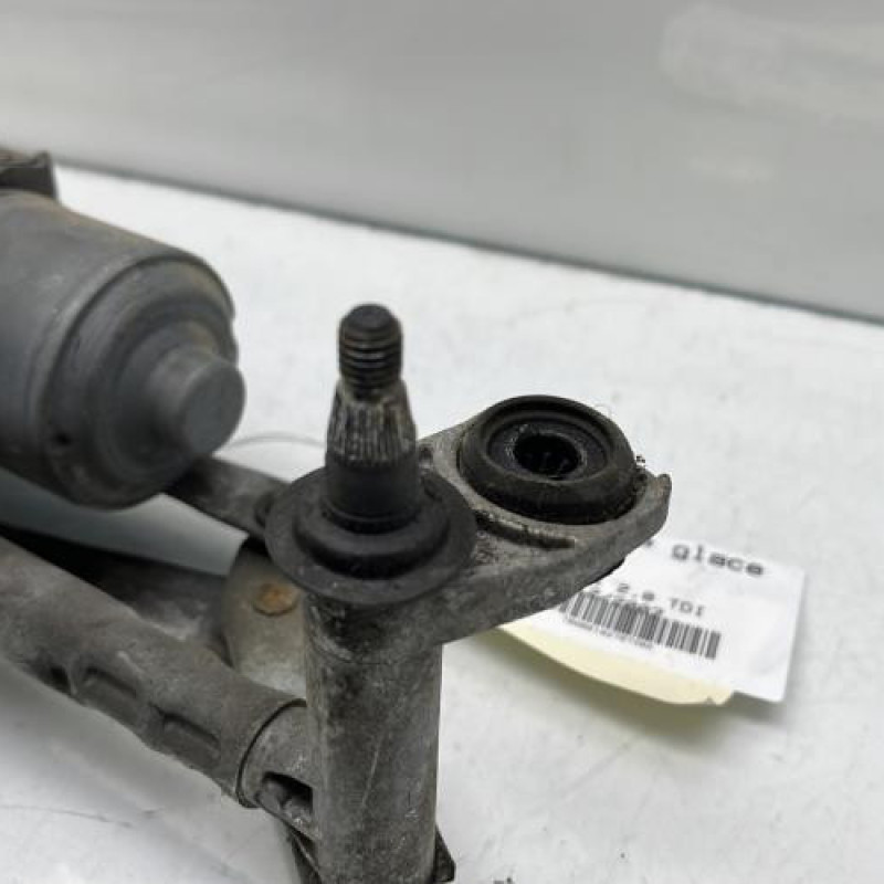 Moteur essuie glace avant SKODA OCTAVIA 2 Photo n°3
