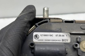 Moteur essuie glace avant SKODA OCTAVIA 2