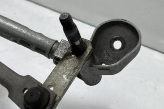 Moteur essuie glace avant MERCEDES CLASSE C 204
