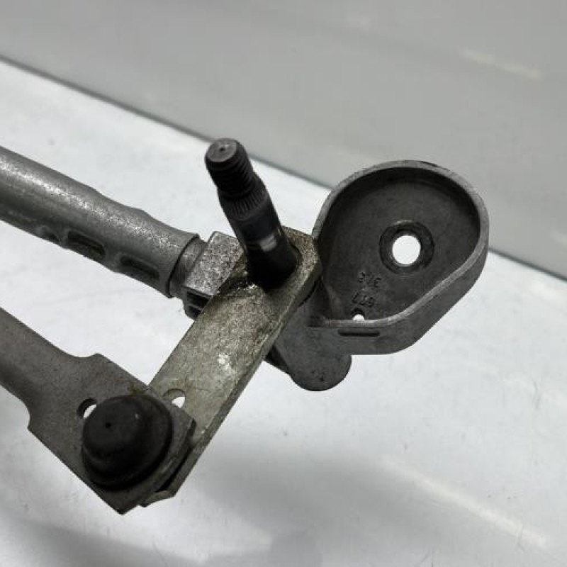Moteur essuie glace avant MERCEDES CLASSE C 204 Photo n°5