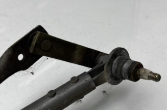 Moteur essuie glace avant RENAULT SUPER 5