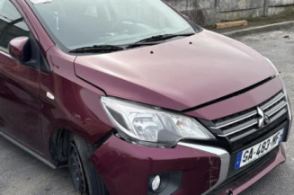 Pare boue arriere droit MITSUBISHI SPACE STAR 3