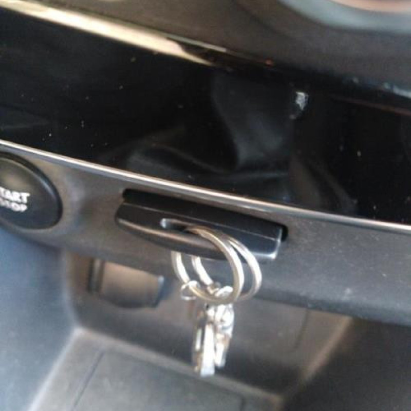 Moteur RENAULT CLIO 4 Photo n°10