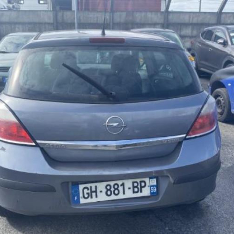 Feu arriere principal droit (feux) OPEL ASTRA H Photo n°9