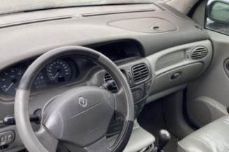 Feu arriere principal droit (feux) RENAULT SCENIC 1