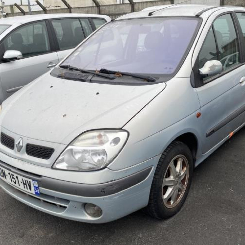 Feu arriere principal gauche (feux) RENAULT SCENIC 1 Photo n°6