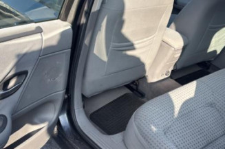Feu arriere principal gauche (feux) RENAULT LAGUNA 2