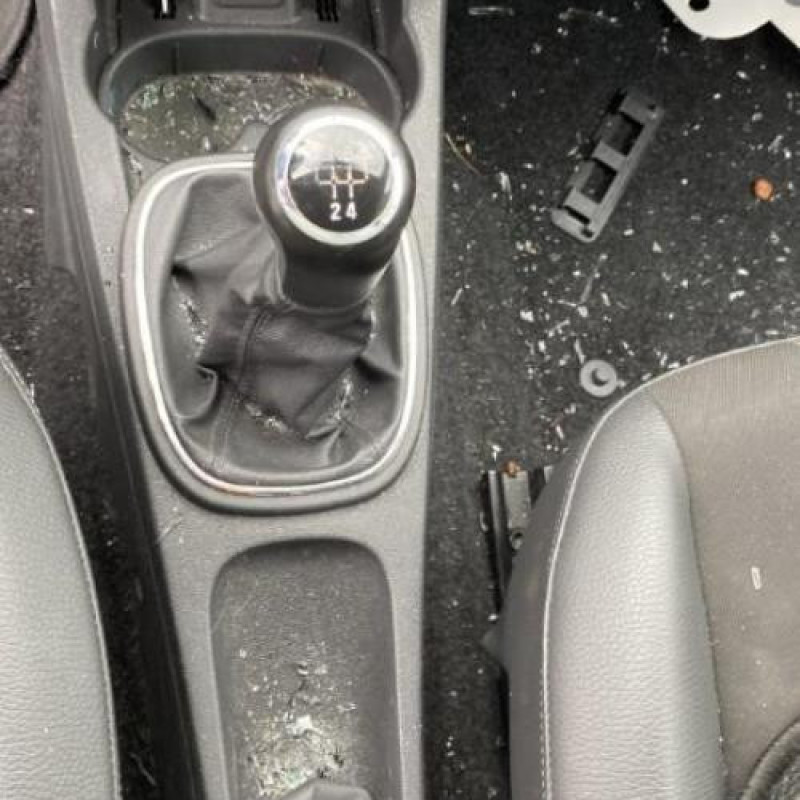 Boite de vitesses OPEL CORSA D Photo n°9