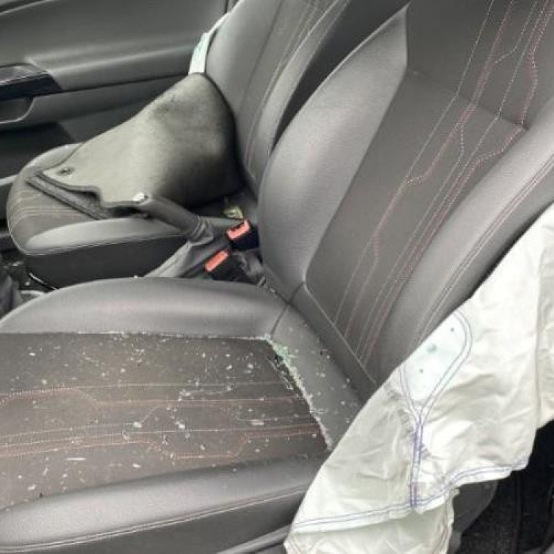 Boite de vitesses OPEL CORSA D Photo n°17