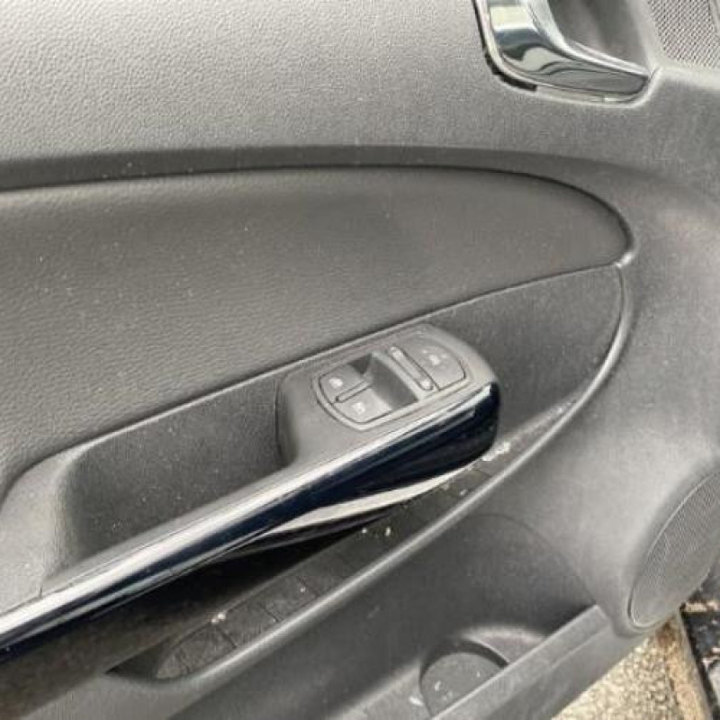 Boite de vitesses OPEL CORSA D Photo n°20