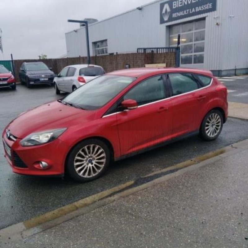 Feu arriere principal gauche (feux) FORD FOCUS 3 Photo n°11