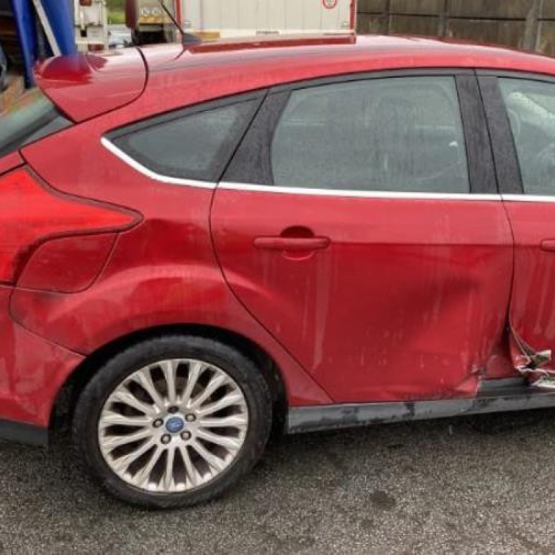 Feu arriere principal gauche (feux) FORD FOCUS 3 Photo n°19