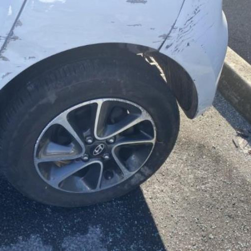Feu arriere principal droit (feux) HYUNDAI I 10 2 Photo n°10