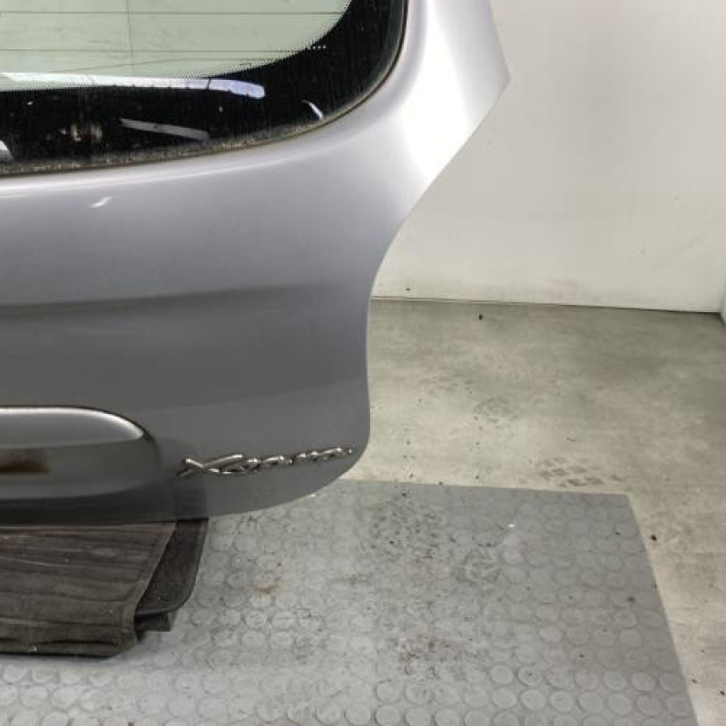 Malle/Hayon arriere CITROEN XSARA PICASSO Photo n°6