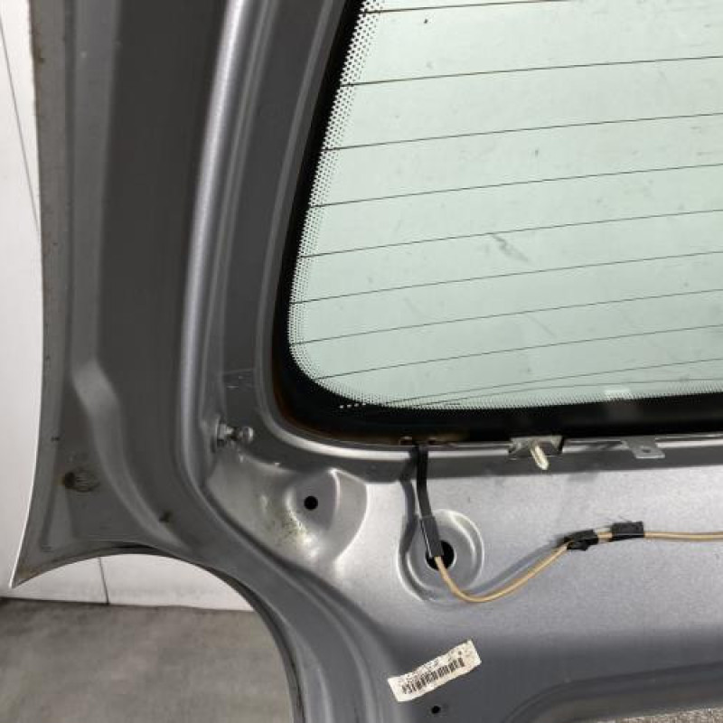Malle/Hayon arriere CITROEN XSARA PICASSO Photo n°10