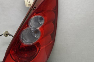 Feu arriere principal droit (feux) MAZDA 5 1 Photo n°1