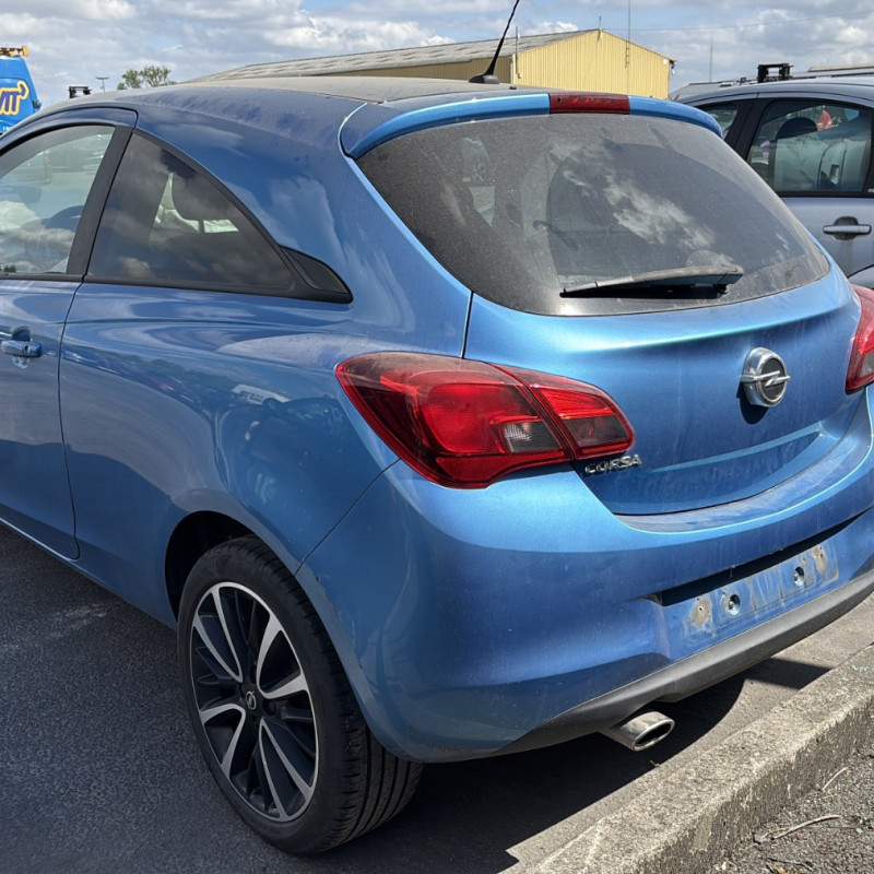 OPEL CORSA E 1.4i - 16V Photo n°4