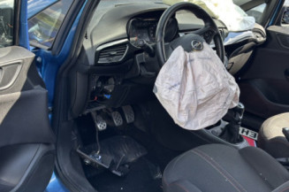 OPEL CORSA E 1.4i - 16V