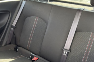 OPEL CORSA E 1.4i - 16V