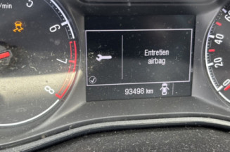 OPEL CORSA E 1.4i - 16V